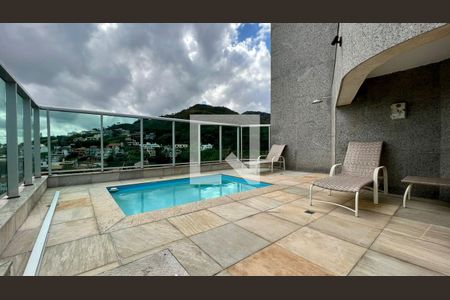 Apartamento à venda com 320m², 4 quartos e 4 vagasTerraço