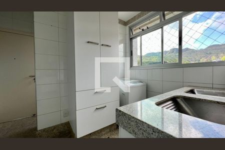 Apartamento à venda com 320m², 4 quartos e 4 vagasÁrea de serviço