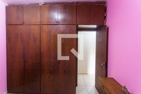 Casa à venda com 162m², 5 quartos e 3 vagasQuarto 4