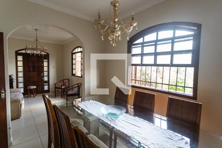 Casa à venda com 162m², 5 quartos e 3 vagasCopa 