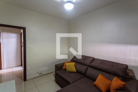 Casa à venda com 162m², 5 quartos e 3 vagasQuarto 6