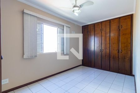 Quarto 1 de apartamento à venda com 2 quartos, 77m² em Vila Industrial, Campinas