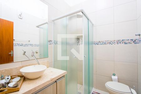 Casa à venda com 205m², 3 quartos e 4 vagasBanheiro social