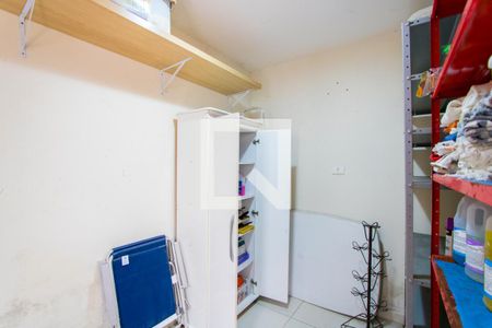 Casa à venda com 205m², 3 quartos e 4 vagasQuarto de serviço