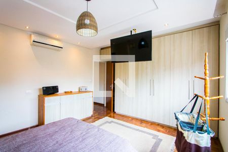 Casa à venda com 205m², 3 quartos e 4 vagasQuarto 1 - Suíte