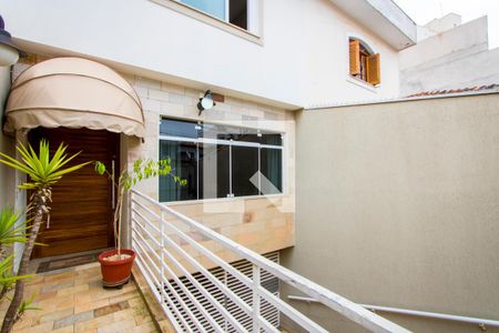Casa à venda com 205m², 3 quartos e 4 vagasÁrea externa
