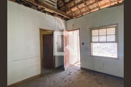 Sala de casa à venda com 3 quartos, 130m² em Chora Menino, São Paulo