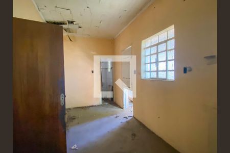 Casa à venda com 130m², 3 quartos e 2 vagas Casa à venda com 130m², 3 quartos e 2 vagasCozinha