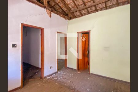 Sala de casa à venda com 3 quartos, 130m² em Chora Menino, São Paulo