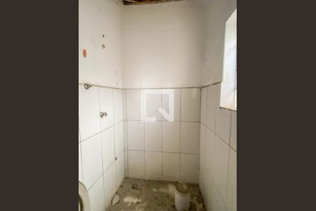 Casa à venda com 130m², 3 quartos e 2 vagas Casa à venda com 130m², 3 quartos e 2 vagasBanheiro