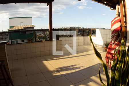 Apartamento à venda com 230m², 4 quartos e 1 vagaCOBERTURA