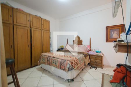 Casa à venda com 255m², 4 quartos e 4 vagasQuarto 2