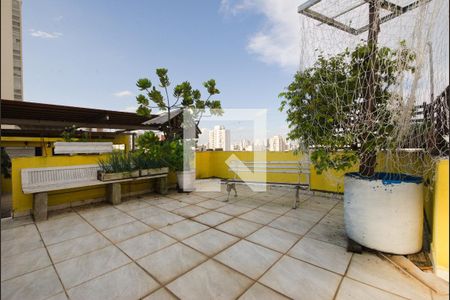 Casa à venda com 255m², 4 quartos e 4 vagasVaranda