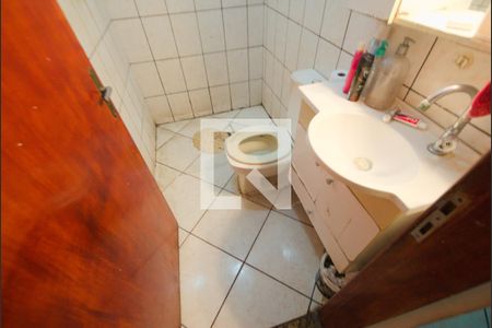 Casa à venda com 255m², 4 quartos e 4 vagasQuarto 2 - Suíte