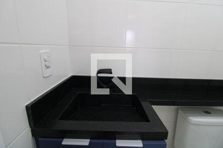 Apartamento para alugar com 38m², 2 quartos e sem vagaPia do banheiro
