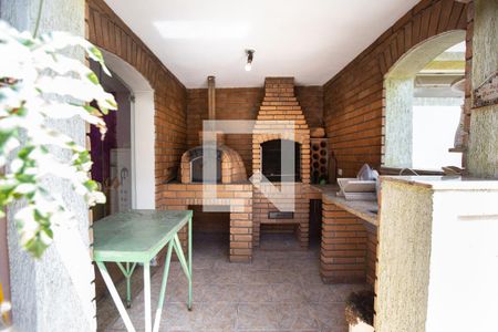 Casa à venda com 360m², 4 quartos e 3 vagasQuintal - Churrasqueira