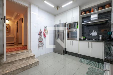 Casa à venda com 360m², 4 quartos e 3 vagasCozinha