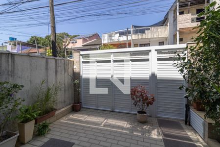 Quintal de casa de condomínio para alugar com 4 quartos, 200m² em Vargem Grande, Rio de Janeiro