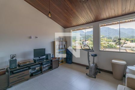 Sala (Terceiro andar) de casa de condomínio para alugar com 4 quartos, 200m² em Vargem Grande, Rio de Janeiro