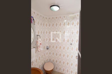 Casa à venda com 112m², 3 quartos e 2 vagas Casa à venda com 112m², 3 quartos e 2 vagasBanheiro