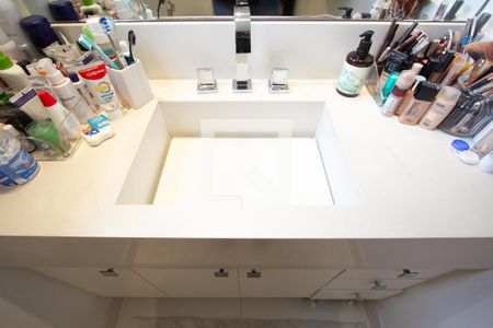 Apartamento à venda com 93m², 2 quartos e 1 vagaBanheiro da Suíte 