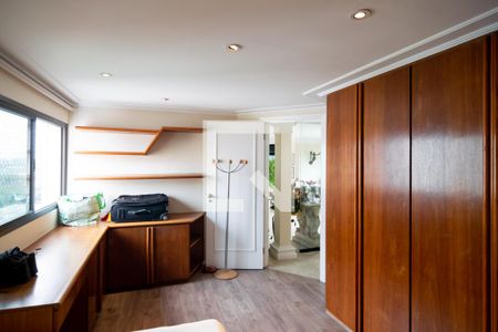 Apartamento à venda com 350m², 4 quartos e 3 vagasQuarto 4 - Suíte Cobertura