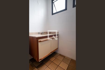 Apartamento à venda com 350m², 4 quartos e 3 vagasBanheiro Quarto 3 - Suíte