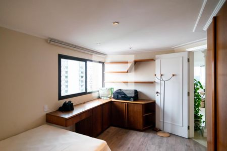 Apartamento à venda com 350m², 4 quartos e 3 vagasQuarto 4 - Suíte Cobertura
