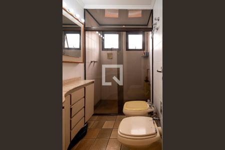 Apartamento à venda com 350m², 4 quartos e 3 vagasBanheiro Quarto 2 - Suíte