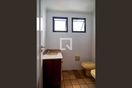 Apartamento à venda com 350m², 4 quartos e 3 vagasBanheiro Quarto 3 - Suíte