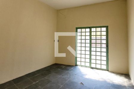 Casa à venda com 90m², 3 quartos e 3 vagas Casa à venda com 90m², 3 quartos e 3 vagasSala 2 - edícula