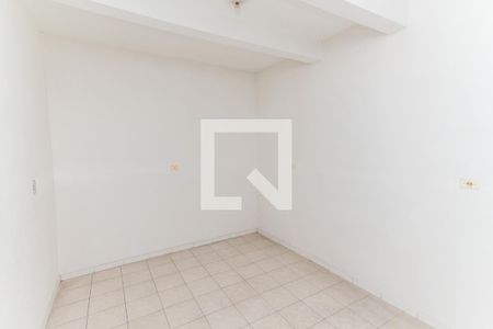 Quarto   de casa para alugar com 1 quarto, 60m² em Vila Gustavo, São Paulo