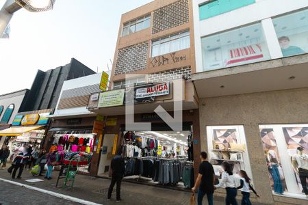 Apartamento à venda com 150m², 2 quartos e sem vagaFachada e portaria