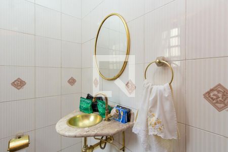 Casa à venda com 190m², 4 quartos e 6 vagasLavabo