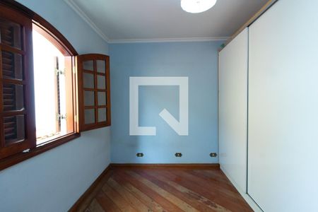 Casa à venda com 190m², 4 quartos e 6 vagasQuarto 2