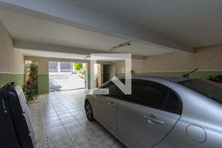 Casa à venda com 190m², 4 quartos e 6 vagasGaragem