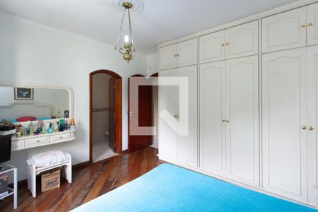 Suíte de casa à venda com 4 quartos, 190m² em Vila Isolina Mazzei, São Paulo