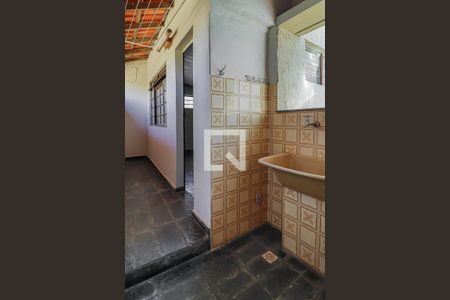 Área de Serviço de casa para alugar com 2 quartos, 60m² em Santa Ines, Belo Horizonte