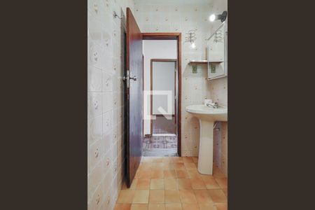 Casa para alugar com 60m², 2 quartos e sem vagaBanheiro