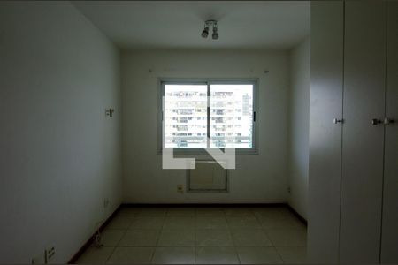 Apartamento à venda com 130m², 2 quartos e 2 vagas Apartamento à venda com 130m², 2 quartos e 2 vagasSuite 1