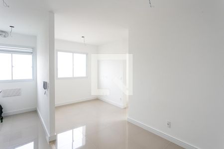 Sala  de apartamento para alugar com 2 quartos, 45m² em Parque Arariba, São Paulo