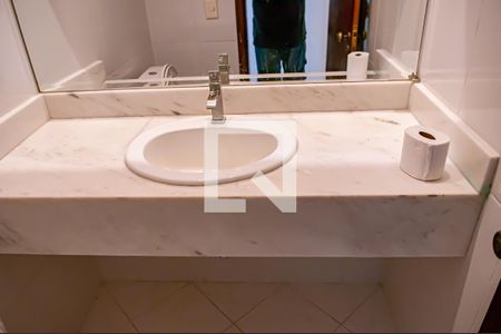 Casa à venda com 500m², 6 quartos e 5 vagaslavabo