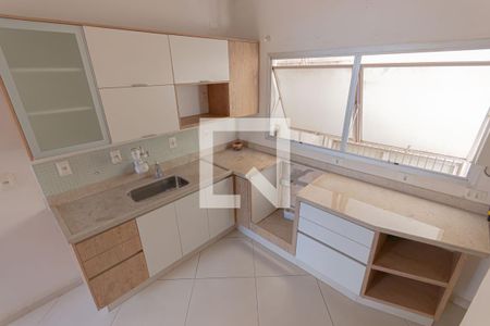 Apartamento à venda com 69m², 2 quartos e 1 vaga Apartamento à venda com 69m², 2 quartos e 1 vagaCozinha