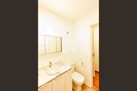 Casa para alugar com 160m², 3 quartos e 2 vagasBanheiro Suíte