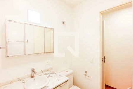 Casa para alugar com 160m², 3 quartos e 2 vagasBanheiro Suíte