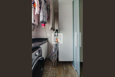 Apartamento à venda com 145m², 3 quartos e 1 vagaÁrea de serviço