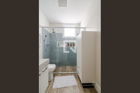 Apartamento à venda com 145m², 3 quartos e 1 vagaBanheiro da suíte 1