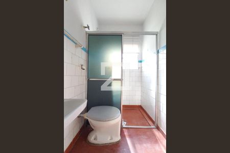 Banheiro de casa à venda com 1 quarto, 40m² em Vila Lemos, Campinas