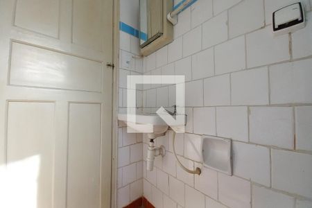 Banheiro de casa para alugar com 1 quarto, 40m² em Vila Lemos, Campinas