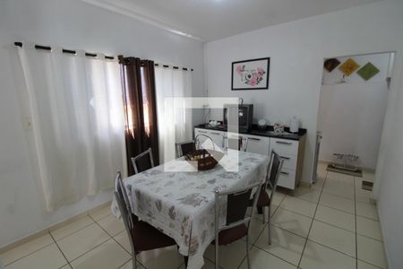 Cozinha de casa à venda com 2 quartos, 500m² em Vila Alpina, São Paulo